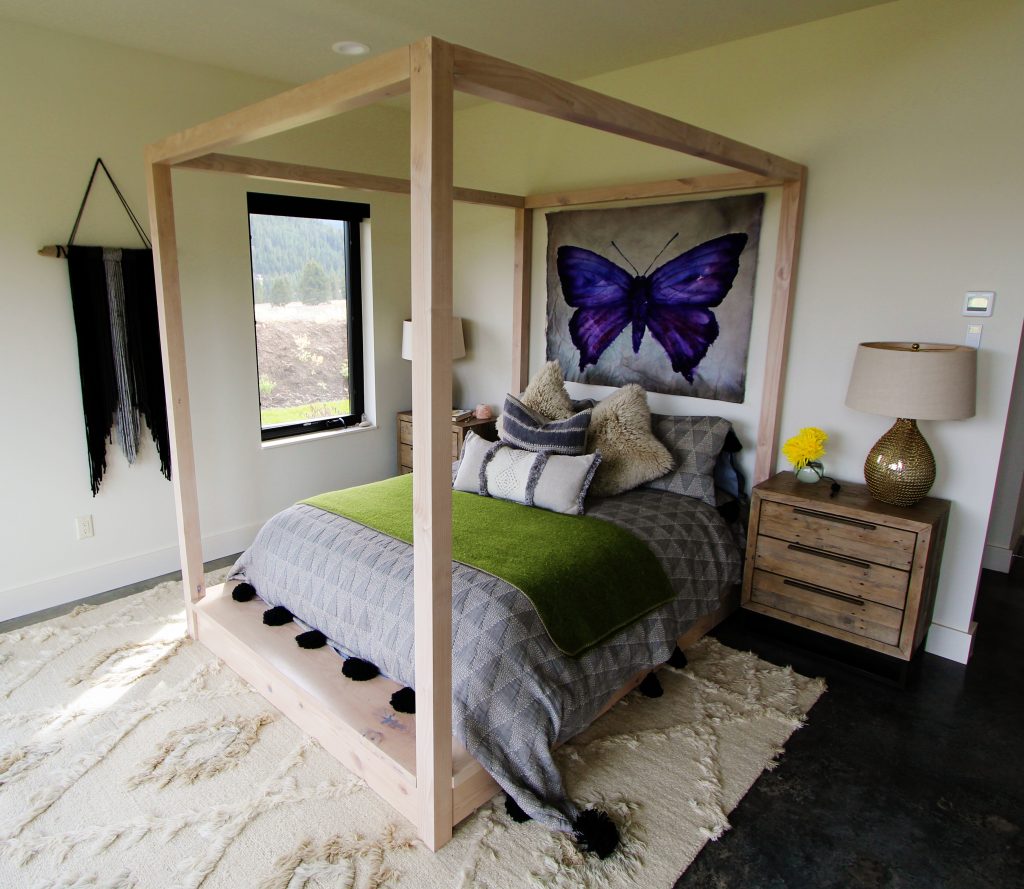 modern-alder-canopy-bed-8
