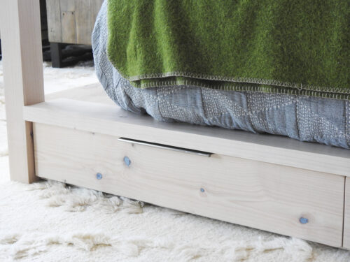modern-alder-canopy-bed-with-drawers-2-1